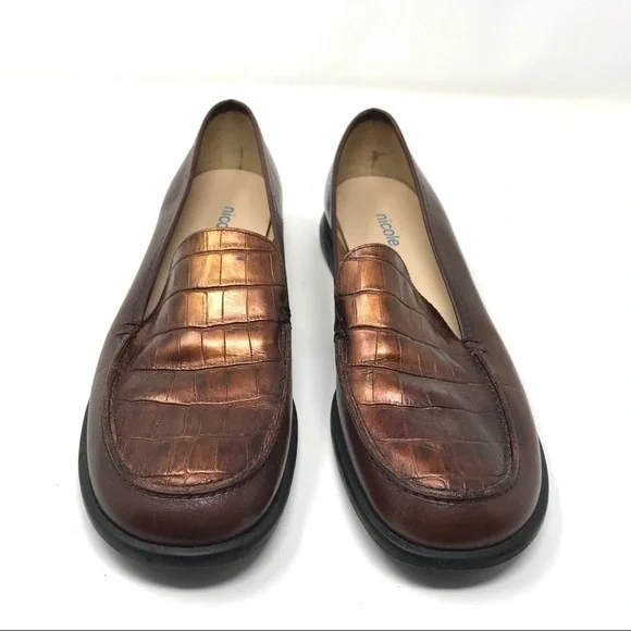 Nicole Brown/Copper Loafers Rubber Soles Size 8M - Picture 2 of 8